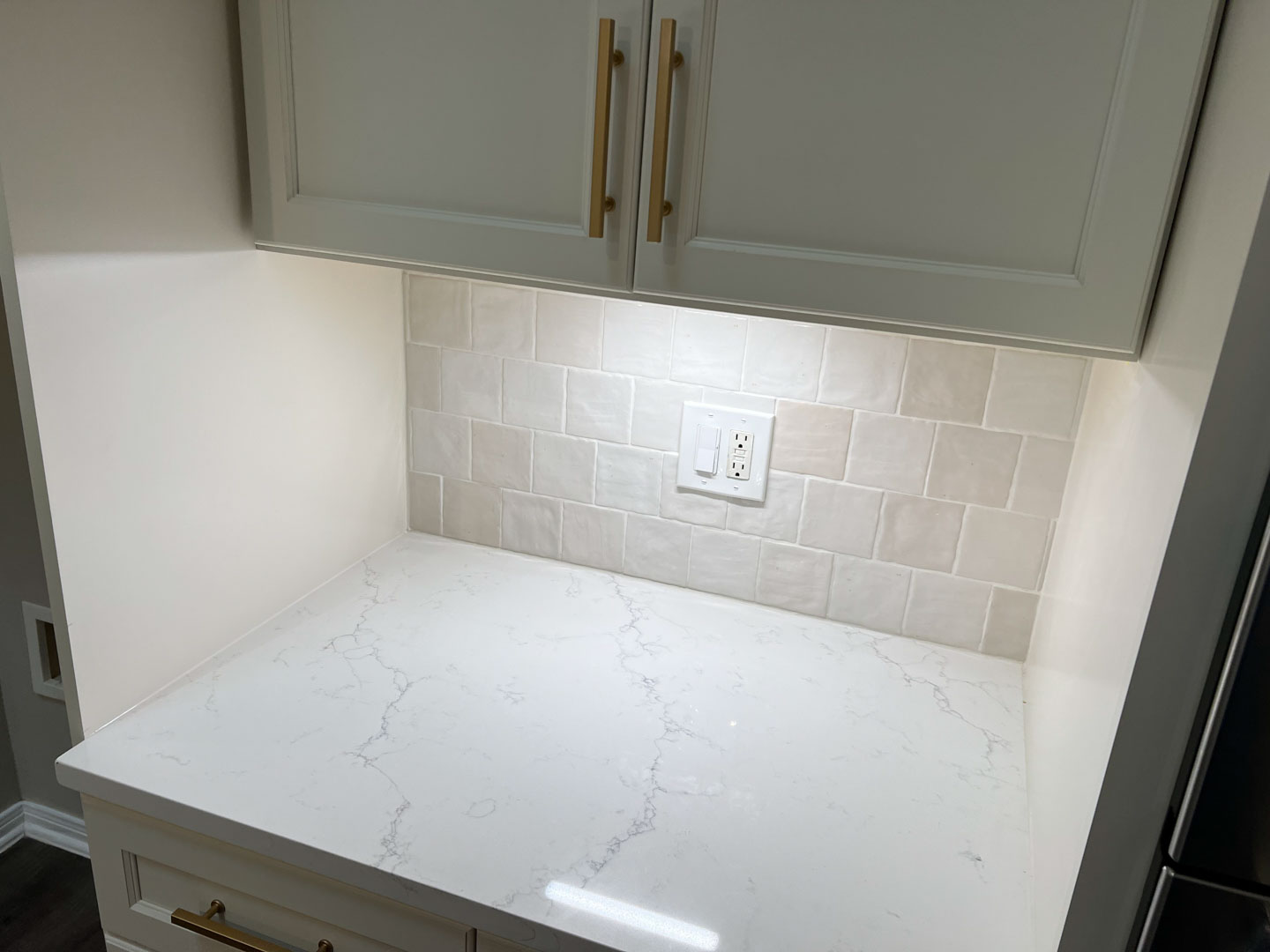 under-cabinet-lighting