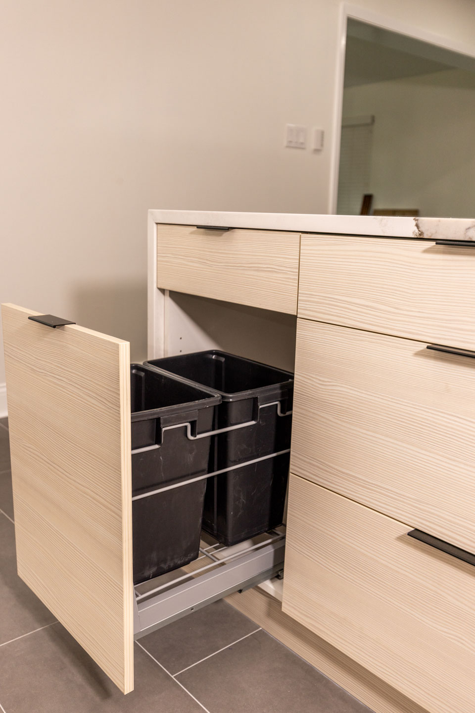 custom-kitchen-drawers